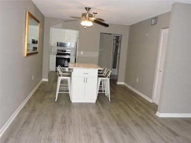 711 Springer Dr unit 2, Lake Wales, FL 33853 - photo 6