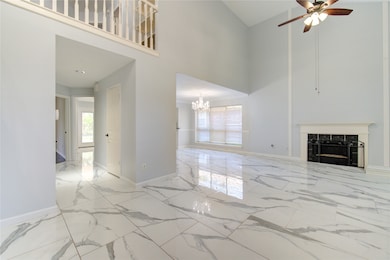 115 Crimson Bay Dr, League City, TX 77573 - photo 5