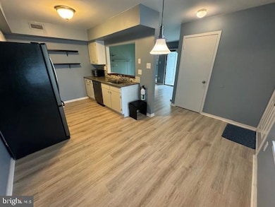 807 Gregorys Way, Voorhees, NJ 08043 - photo 7