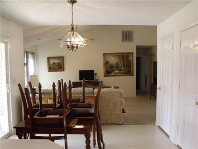 19 Lyndhurst Dr, Bella Vista, AR 72714 - photo 7