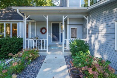 1045 Crest Ridge Ct, Mound, MN 55364 - photo 3