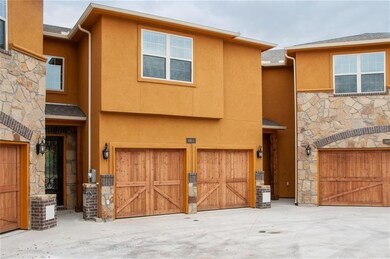 2260 Villa Di Lago 23