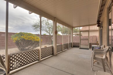 Screened rear patio