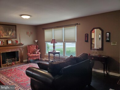 97 Buckingham Dr, Southampton, NJ 08088 - photo 4