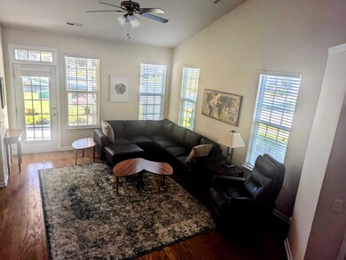 1215 Circle Oaks 5