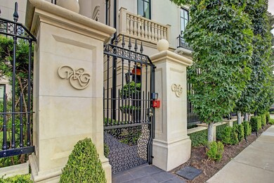 2415 San Felipe St unit 21, Houston, TX 77019 - photo 2