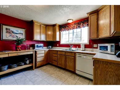 31954 Herman Rd, Eugene, OR 97408 - photo 5