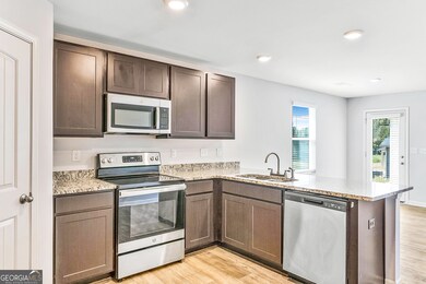 7241 Winterberry Cir, Macon, GA 31216 - photo 7