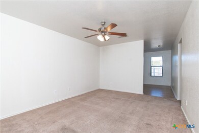 405 Bermuda unit B, Copperas Cove, TX 76522 - photo 2