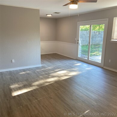 3213 S 1st St, Broken Arrow, OK 74012 - photo 7