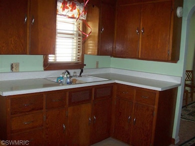 1513 Cherry St, Niles, MI 49120 - photo 3