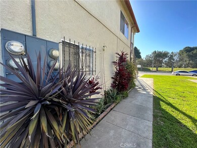 855 E 120th St unit 1, Los Angeles, CA 90059 - photo 2