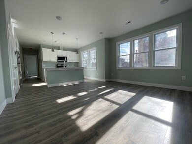 43 Grand St unit 3L, Worcester, MA 01610 - photo 4