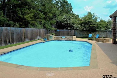 8204 8204 Crooked Trail, Tyler, TX 75703 - photo 4