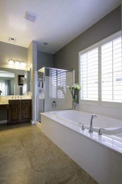 3847_e_ellis_street_MLS_HID1096489_ROOMm