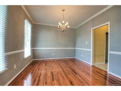 Formal Dining Room, Freshly Painted, Hardwood Floo