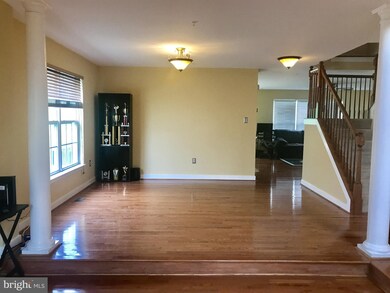 8403 Chestnut Ave, Bowie, MD 20715 - photo 3