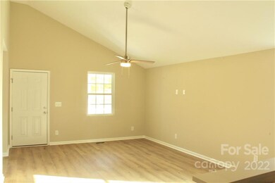 1410 Southridge St unit 6, Shelby, NC 28152 - photo 5