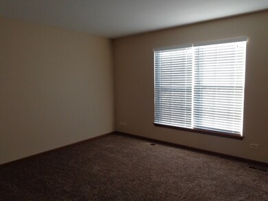 1404 Keele Dr, Carpentersville, IL 60110 - photo 6