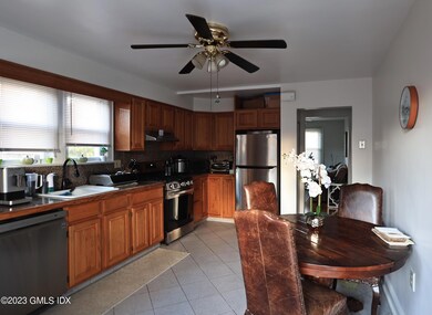 64 Weaver St unit 1, Greenwich, CT 06831 - photo 5