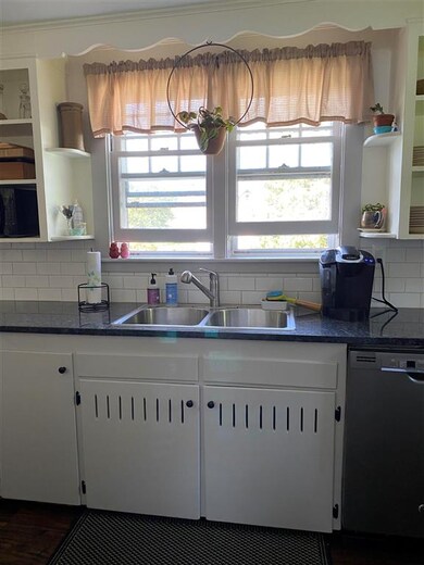 9 Howard Ave, Rutland, VT 05701 - photo 7