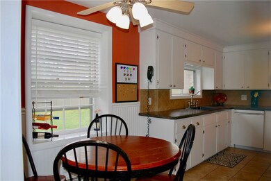 33 Carnation Dr, Cranston, RI 02920 - photo 7