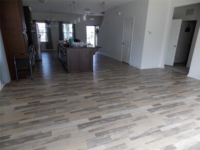 2539 Courtland Dr, Clover, SC 29710 - photo 4