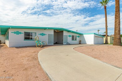 Driveway loop