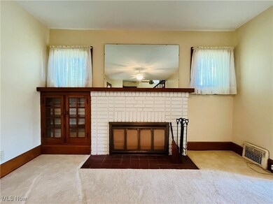 4704 S Ridge Rd E, Geneva, OH 44041 - photo 3