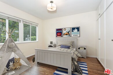 1117 Roscomare Rd, Los Angeles, CA 90077 - photo 5