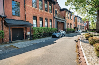 426 2nd Ave SE, Hickory, NC 28602 - photo 4