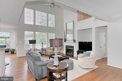 8828 Carpenters Hall Dr, Lorton, VA 22079 - photo 6