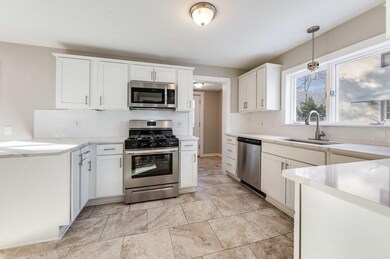 30 Craig St, Springfield, MA 01108 - photo 4