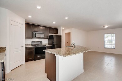 255 Lisette St, Fort Myers, FL 33913 - photo 3