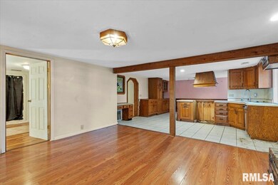 1725 Adlai Stevenson Dr unit 1, Springfield, IL 62703 - photo 7