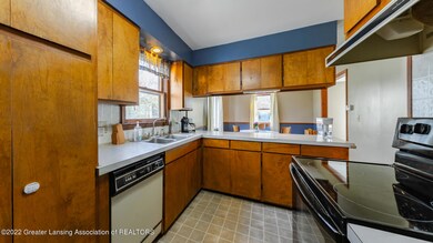 100 W Miller Rd, Lansing, MI 48911 - photo 5