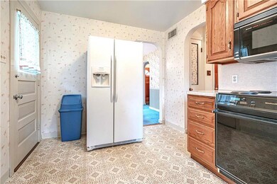 2039 Montgomery St, Bethlehem, PA 18017 - photo 7