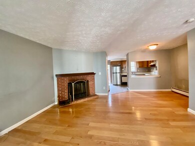 84 Stillwater Dr unit U138, Nashua, NH 03062 - photo 4