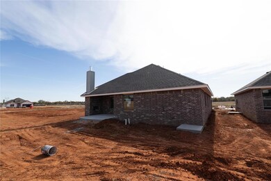 12317 SW 32nd St, Yukon, OK 73099 - photo 4