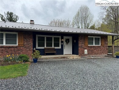 1315 Niley Cook Rd, Blowing Rock, NC 28605 - photo 4