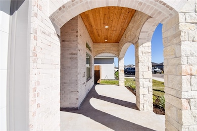 4201 Jack Shuff Dr, Corpus Christi, TX 78414 - photo 2