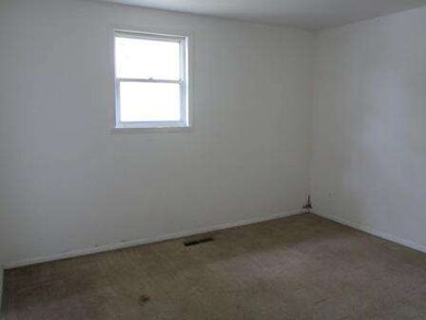 117 San Juan Rd, Carpentersville, IL 60110 - photo 6