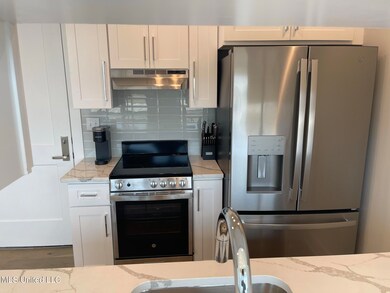 3207 Magnolia St unit 304, Pascagoula, MS 39567 - photo 4