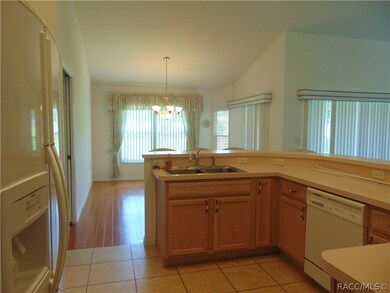 Counter tops not pink! Just looks that way in pic.