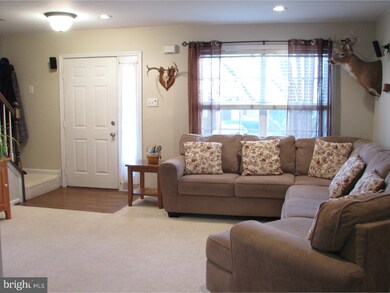 112 Westminster Ct, Harleysville, PA 19438 - photo 5