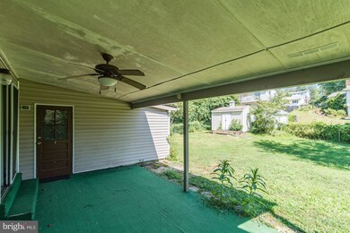 5016 King Richard Dr, Annandale, VA 22003 - photo 5