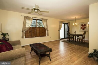 30 Dendron Ct, Parkville, MD 21234 - photo 2