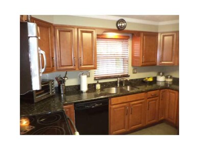 Kitchen. Premium kithcen with premium cabinets and