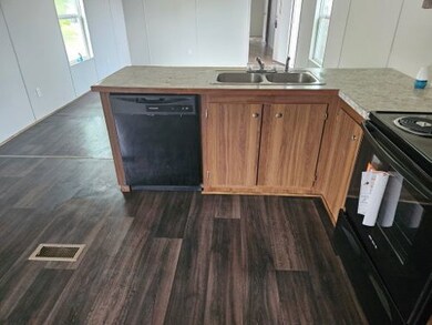 37313 Highway 74 unit LOT 35, Geismar, LA 70734 - photo 4