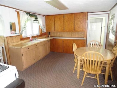 Kitchen. Plenty of cabinets.